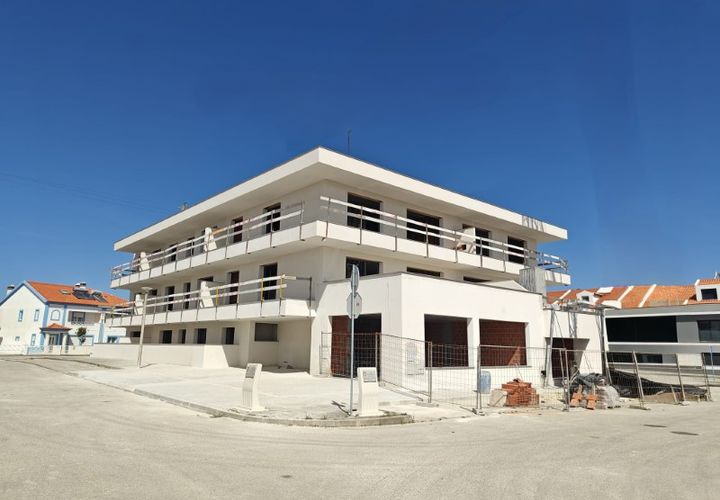 Lejlighed i Ferrel, Leiria, Ferrel - € 350.000 | Ref: BL1294 (I) - foto 1