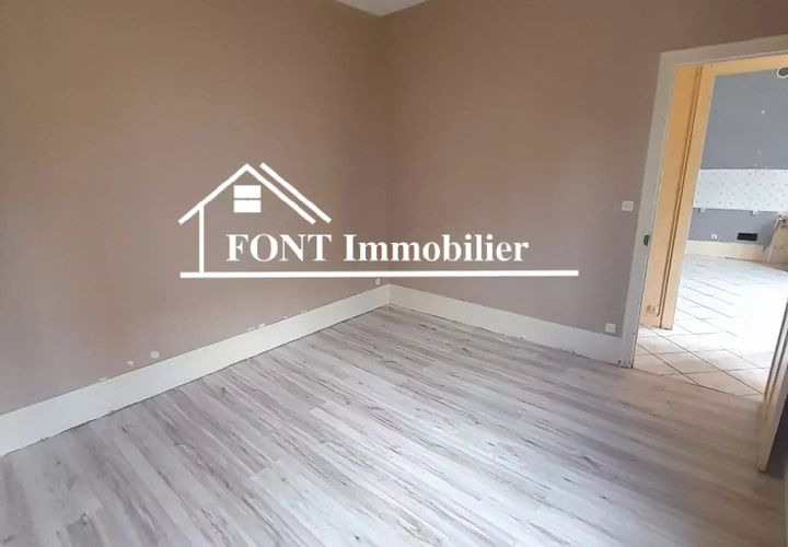Villa i Saint-Chamond, Loire, Saint-Chamond - € 140.000 | Ref: 08679 - foto 1