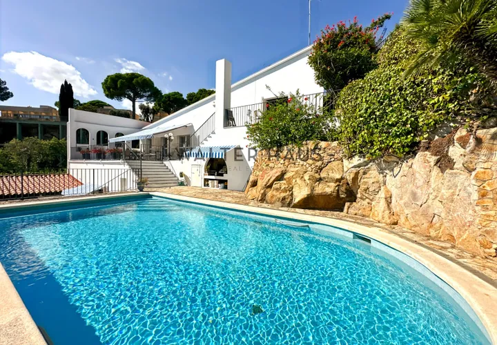 Villa i Platja D'aro, Gerona, Platja D'aro - € 1.070.000 | Ref: P0187V - foto 1