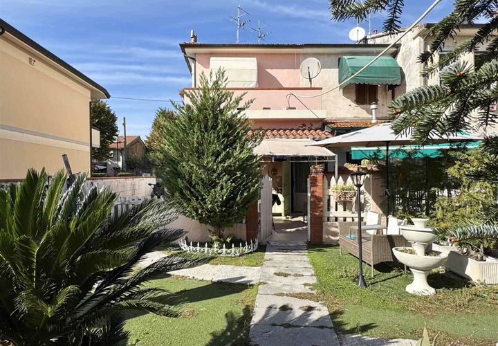 Rækkehus i Viareggio, Lucca, Viareggio - € 230.000 | Ref: a7707rv2509637a - foto 1