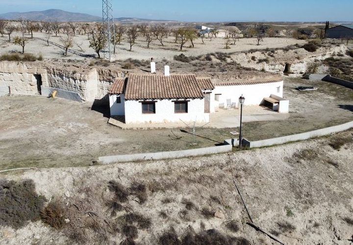 Landejendom i Galera, Granada, Galera - € 99.000 | Ref: v3112 - foto 1