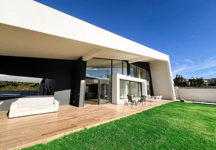 Villa a Estepona, Malaga, Estepona - € 2.190.000 | Ref: RNG174V3 - foto 1