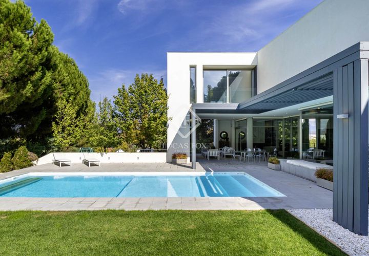 Villa a Boadilla Del Monte, Madrid, Boadilla Del Monte - € 2.980.000 | Ref: POZ60439 - foto 1
