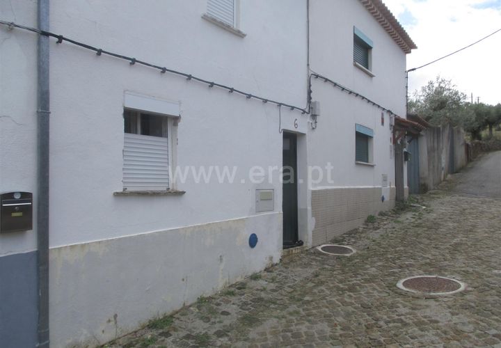 Villa i Castelo Branco, Castelo Branco, Castelo Branco - € 57.500 | Ref: 102240273 - foto 1