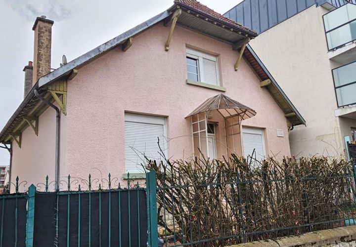 Villa i Dijon, Cote-d'Or, Dijon - € 375.000 | Ref: 424163VKT - foto 1