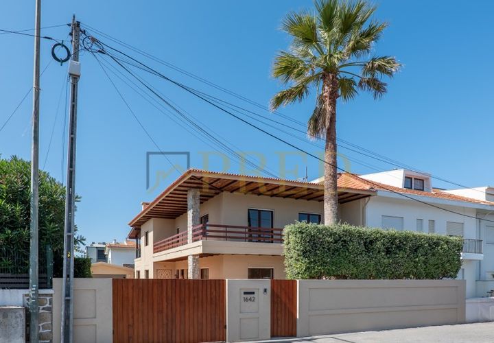 Villa a Arcozelo, Porto, Arcozelo - € 3.500/mes | Ref: PRED-654 - foto 1