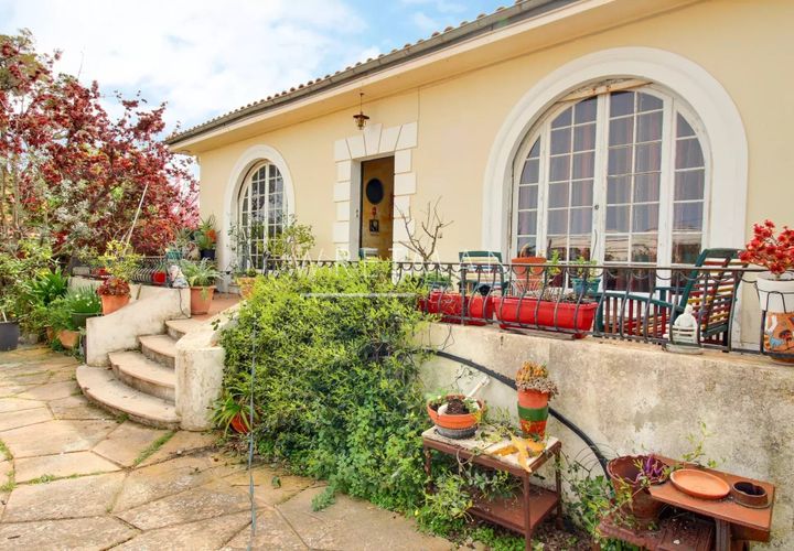 Villa i Nice, Alpes-Maritimes, Nice - € 1.100.000 | Ref: 86353656 - foto 1
