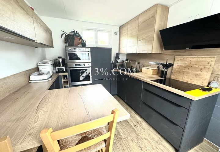 Villa a Nancy, Meurthe-et-Moselle, Nancy - € 150.000 | Ref: 374_1580 - foto 1