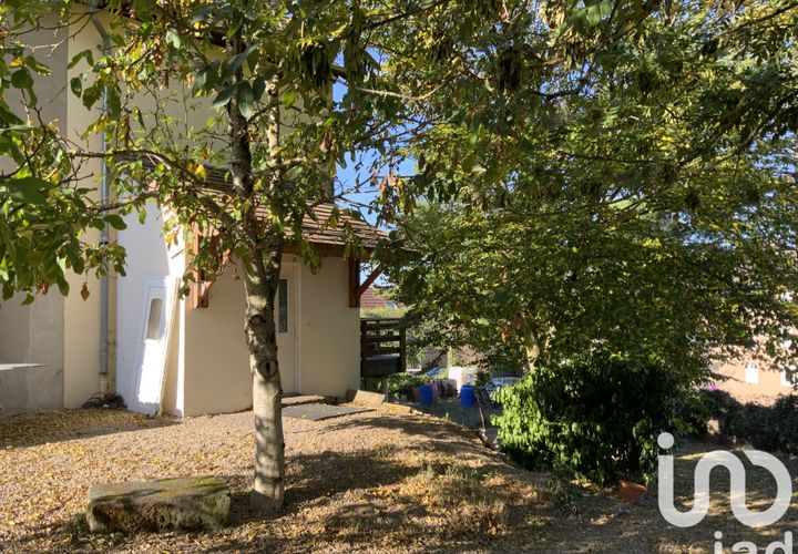 Byhus i La Clayette, Saone-et-Loire, La Clayette - € 198.000 | Ref: 87837 - foto 1