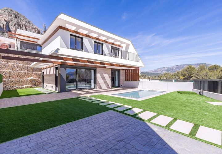 Villa a Polop, Alicante, Polop - € 695.000 | Ref: C048-D02-V43 - foto 1