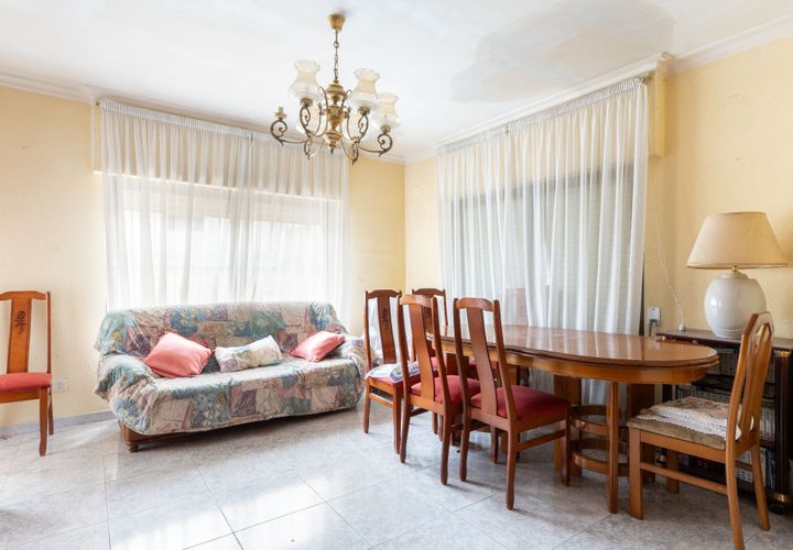 Villa i Valencia, Valencia, Valencia - € 280.000 | Ref: 62a36b57-60f7-4674-8 - foto 1