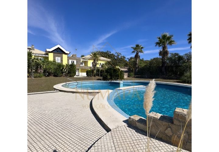 Villa i Belas, Lisbon, Belas - € 2 100 000 | Ref: 305.015.707 - foto 1