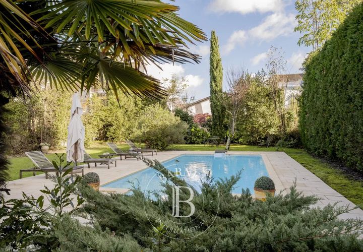 Villa i Bordeaux, Gironde, Bordeaux - € 999.000 | Ref: M2458 - foto 1