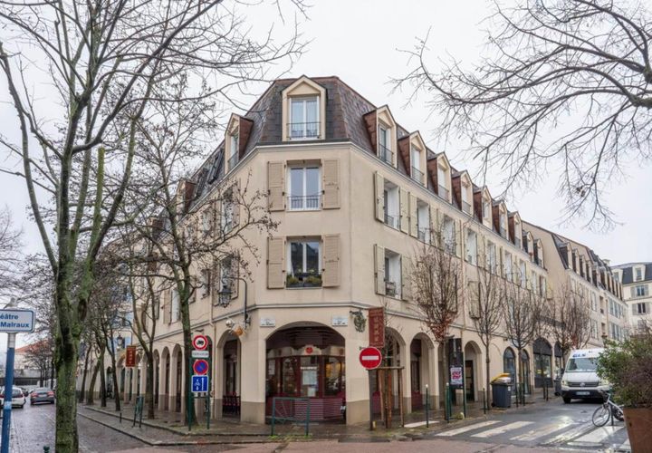 Lejlighed i Rueil-Malmaison, Hauts-de-Seine, Rueil-Malmaison - € 369.560 | Ref: 92-25-003185 - foto 1