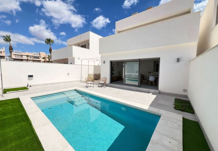 Villa a La Zenia, Alicante, La Zenia - € 409.000 | Ref: ks4317 - foto 1