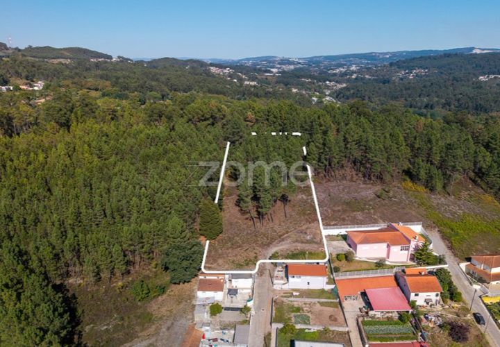 Helårsgrund i Sobreira, Porto, Sobreira - € 45.000 | Ref: ZMPT580648 - foto 1