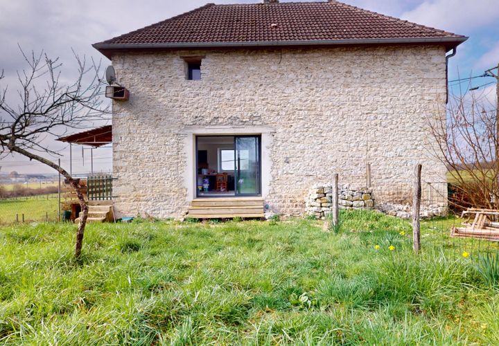 Villa a Arc-et-Senans, Doubs, Arc-et-Senans - € 185.000 | Ref: 2935 - foto 1