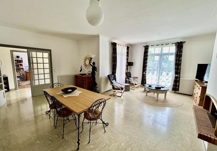 Villa i Pau, Pyrenees-Atlantiques, Pau - € 480.000 | Ref: 84600 - foto 1