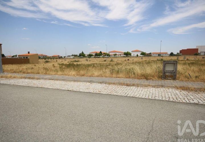 Terra a Almeida, Guarda, Almeida - € 33.300 | Ref: 148788 - foto 1