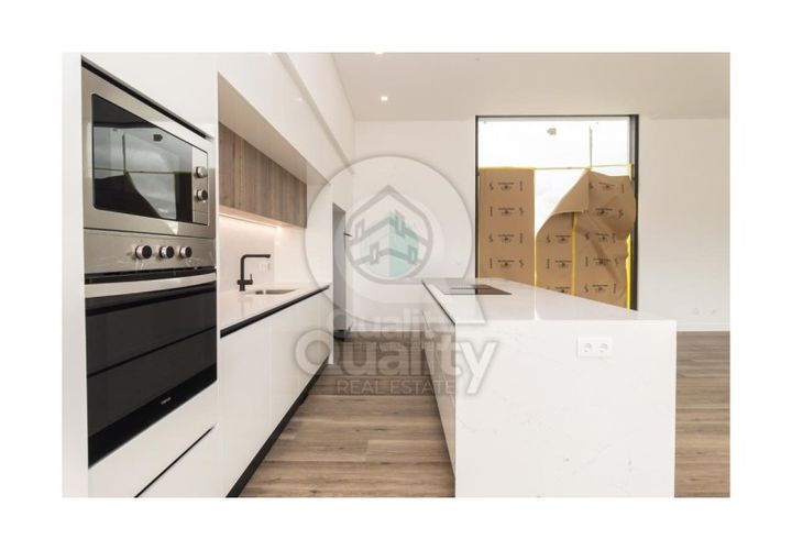 Villa i Quinta do Anjo, Setubal, Quinta do Anjo - € 693.000 | Ref: QRRV2052 - foto 1