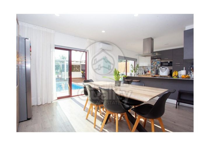 Villa a Palhais, Setubal, Palhais - € 510.000 | Ref: QRRV2063 - foto 1