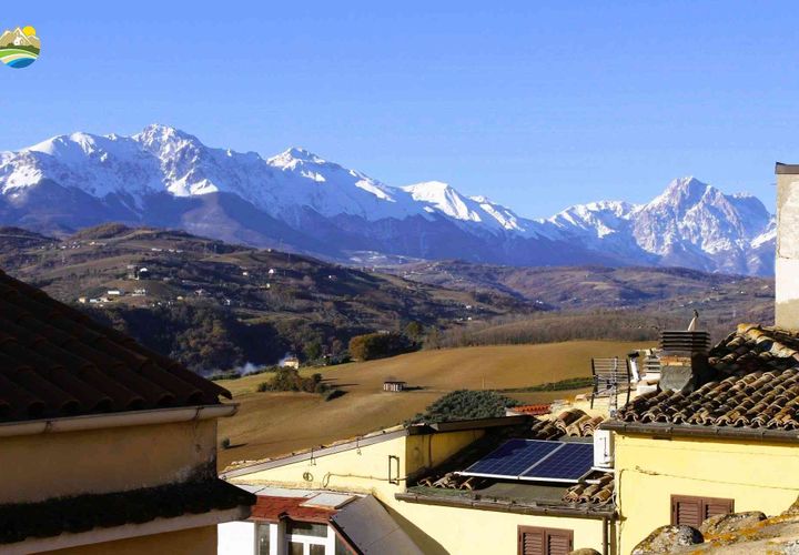 Villa a Castilenti, Teramo, Castilenti - € 29.000 | Ref: EL997-607730 - foto 1