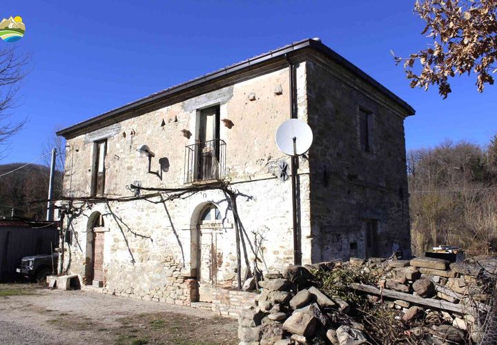Villa a Bisenti, Teramo, Bisenti - € 95.000 | Ref: EL1006-607825 - foto 1