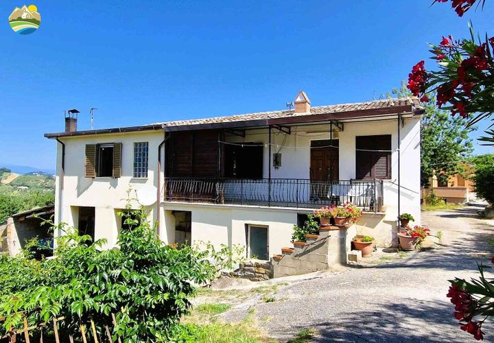 Villa a Bisenti, Teramo, Bisenti - € 138.000 | Ref: EL1106-609265 - foto 1
