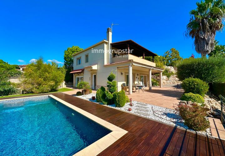 Villa a Lloret De Mar, Gerona, Lloret De Mar - € 795.000 | Ref: 1268 - foto 1