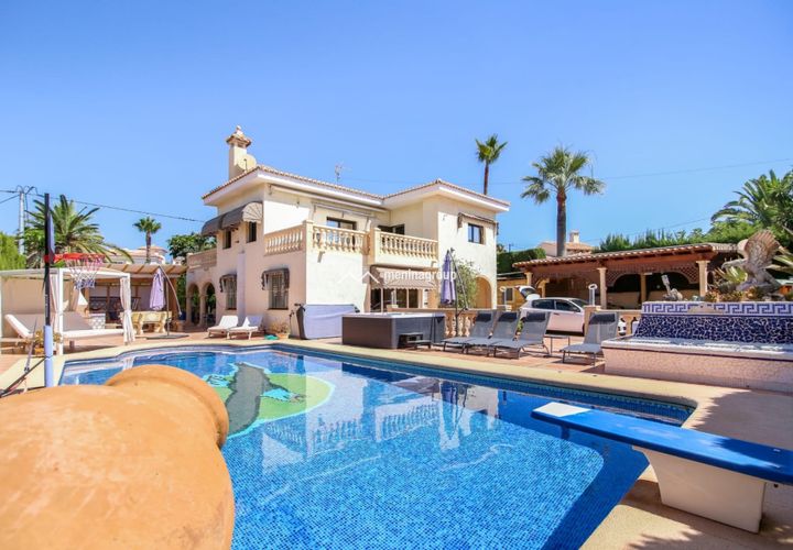 Villa a Calpe, Alicante, Calpe - € 745.000 | Ref: MNN68554 - foto 1
