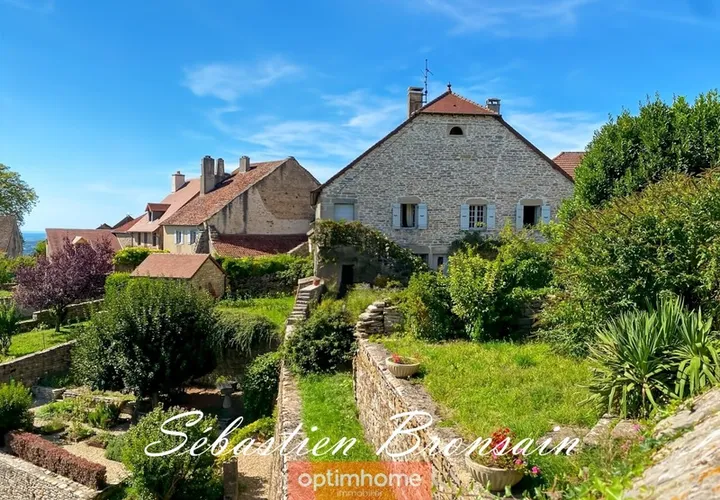 Villa a Château-Chalon, Jura, Château-Chalon - € 450.000 | Ref: 830037088224 - foto 1