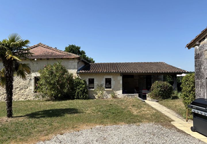 Villa a Petit-Bersac, Dordogne, Petit-Bersac - € 494.999 | Ref: BVI81707 - foto 1