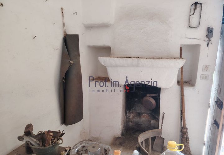 Landejendom i Carovigno, Brindisi, Carovigno - € 50.000 | Ref: 122977 - foto 1