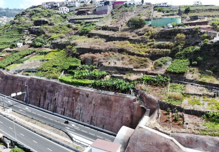 Helårsgrund i Camara de Lobos, Madeira, Camara de Lobos - € 150.000 | Ref: IK670CL - foto 1