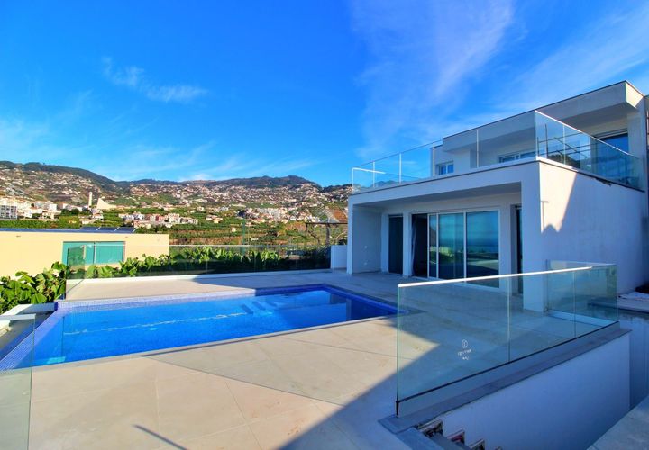 Villa i Funchal, Madeira, Funchal - € 1.400.000 | Ref: 46A/2025 - foto 1