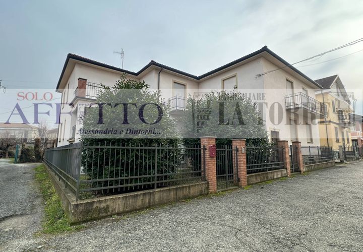 Villa a Ovada, Alessandria, Ovada - € 140.000 | Ref: COD. AL V 529-4 - foto 1