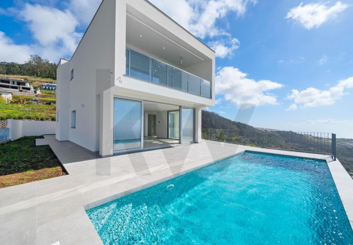 Stadthaus in Calheta, Madeira, Calheta - € 1.400.000 | Ref: KWPT-022080 - Foto 1