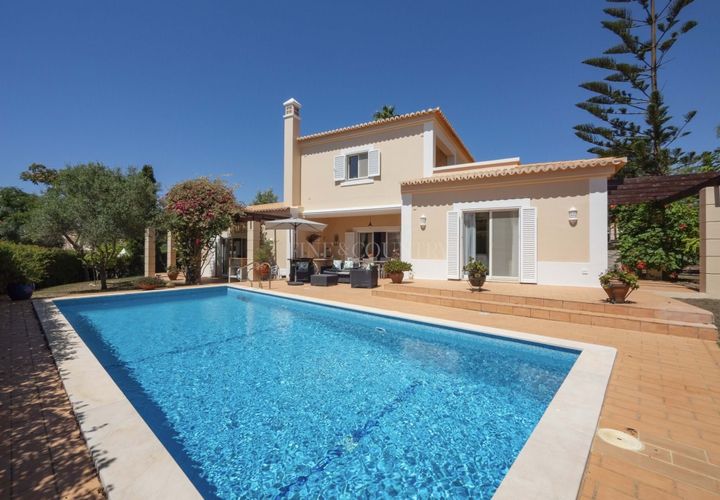Villa a Estombar, Faro, Estombar - € 1.150.000 | Ref: FC1046VCZ - foto 1