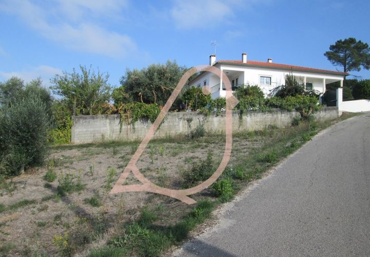 Helårsgrund i Ourem, Santarem, Ourem - € 35.000 | Ref: CV11010-152 - foto 1