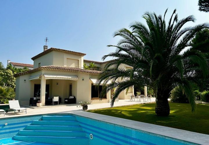 Villa i Nice, Alpes-Maritimes, Nice - € 2.210.000 | Ref: A6007 - foto 1