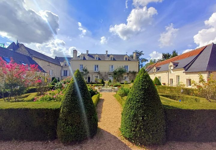 Villa i Chinon, Indre-et-Loire, Chinon - € 910.000 | Ref: BVI82740 - foto 1