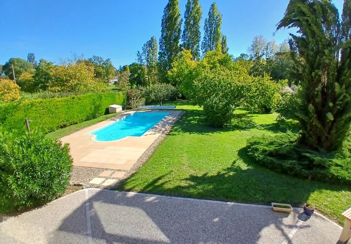 Villa a Angouleme, Charente, Angouleme - € 434.600 | Ref: BVI83180 - foto 1