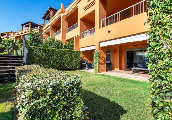 Lejlighed i Benahavis, Malaga, Benahavis - € 450.000 | Ref: DPIe29390 - foto 1