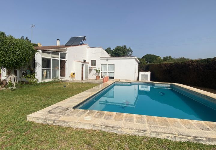 Villa i Estepona, Malaga, Estepona - € 689.000 | Ref: 428-04915D - foto 1