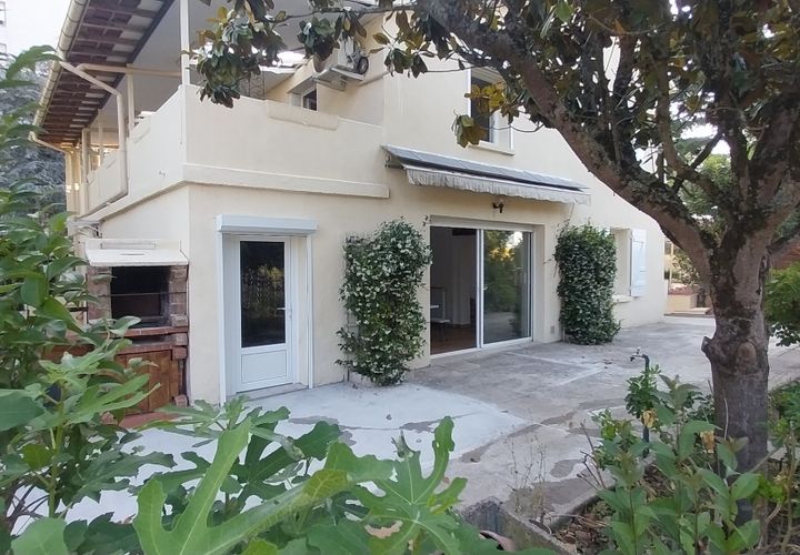 Lejlighed i Agen, Lot-et-Garonne, Agen - € 205.000 | Ref: 424652MCUN - foto 1