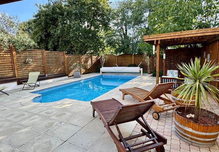 Villa i Chassieu, Rhone, Chassieu - € 630.000 | Ref: 423135NNOV - foto 1