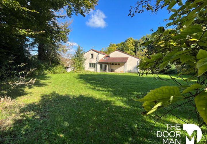 Villa a Bourbonne-les-Bains, Haute-Marne, Bourbonne-les-Bains - € 94.000 | Ref: 8962 - foto 1