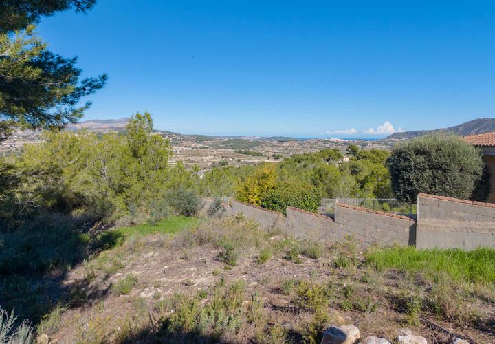 Helårsgrund i Moraira, Alicante, Moraira - € 350.000 | Ref: SLV15-3780A - foto 1