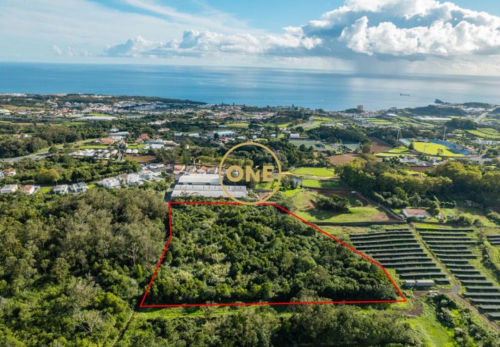 Helårsgrund i Ponta Delgada, Sao Miguel, Ponta Delgada - € 705.000 | Ref: ONE401811-14 - foto 1