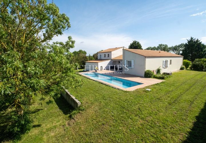 Villa a Yves, Charente-Maritime, Yves - € 560.000 | Ref: LP1006 - foto 1